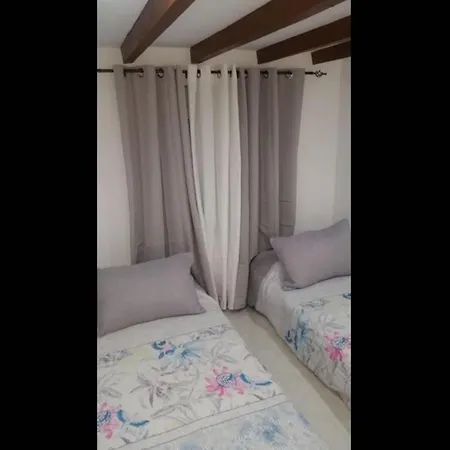 Stunning Loft Air Conditioning, Impressive Modern Conversion Apartment *