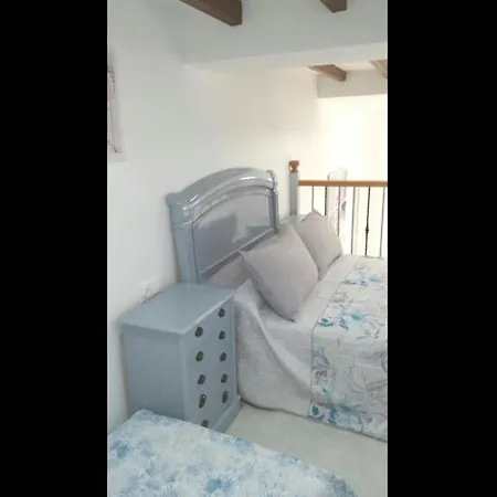 Stunning Loft Air Conditioning, Impressive Modern Conversion *